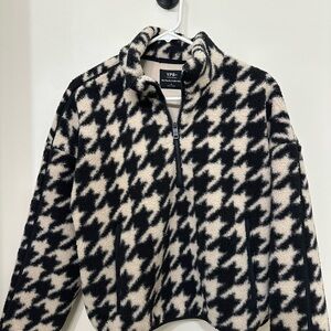 Abercrombie & Fitch Black and Cream Teddy Jacket